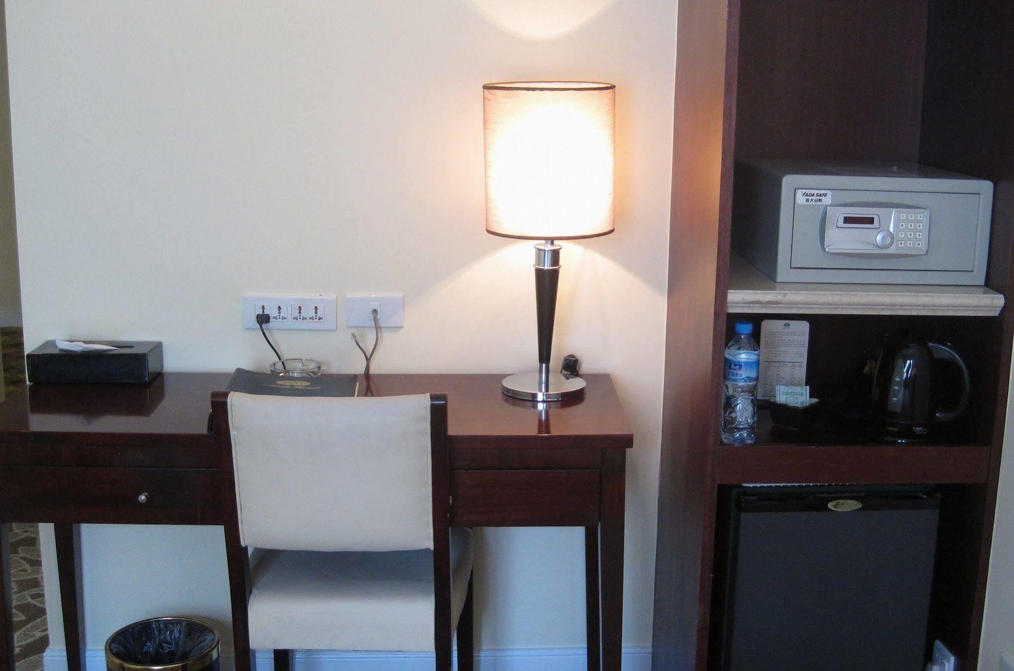 Asset Hotel Shanghai Esterno foto